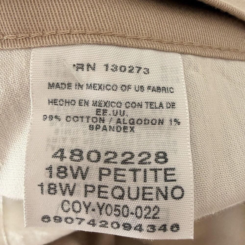 Lee Pants Womens 18 W Petite Biege Flax Relaxed Fit Straight Basic Khaki Classic - Picture 5 of 7